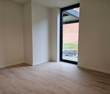 Gelijkvloers nieuwbouwappartement met 2 slaapkamers te Olmen! - Foto 5