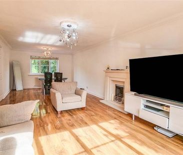 4 bedroom detached house to rent - Photo 1