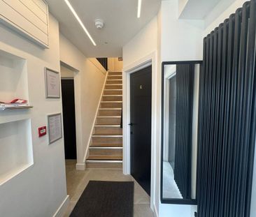 1 bedroom in a house share to rent - Photo 6