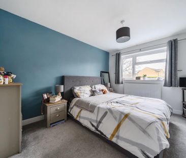 3 bedroom terraced house to rent - Photo 6