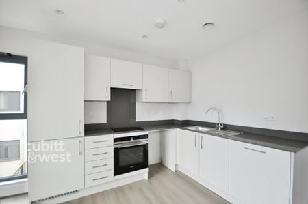 2 bedroom flat to rent - Photo 4