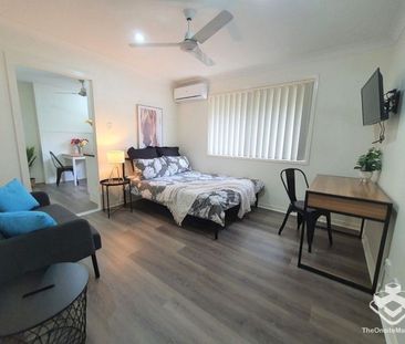 FURNISHED + ALL BILLS + WIFI INCLUDED - Photo 5