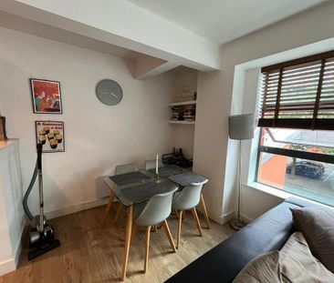 2 bedroom apartment to rent - Photo 4