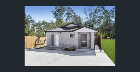 NEAR NEW STUDIO UNIT IN SUNNYBANK - Photo 4