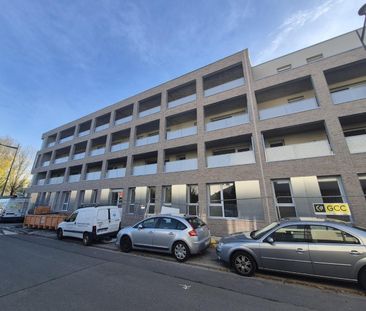 Location Appartement 3 pièces 63m² VILLENEUVE D ASCQ 59650 - Photo 5