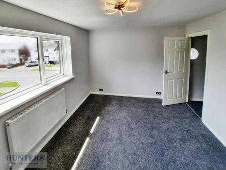 3 bedroom House To Let Total Size: 1152 SQ FT - Photo 4