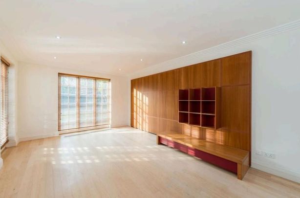 8 bedroom house to rent - Photo 1