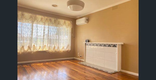 Perfect Family Home - Photo 1