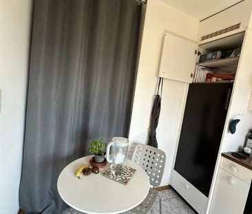 2.5 Zimmer, 1. Stock - Photo 3