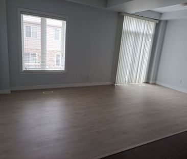 For Lease - 98 Highgate Drive Unit# Upper Level, Hamilton, Ontario - Photo 1