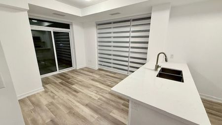 For Lease - 470 Dundas Street Unit# 1009, Hamilton, Ontario - Photo 2