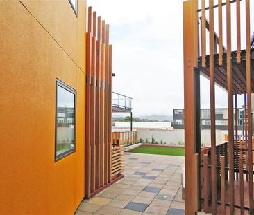 THE FIREMAN'S APARTMENTS - PETONE - Photo 1