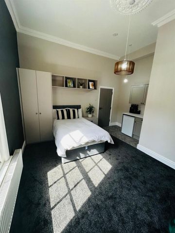 Avenham Terrace, Preston - Photo 2