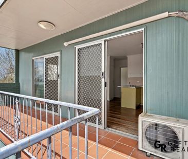 Peaceful 2 Bedroom Apartment in the Heart of Bowen Hills - Photo 4