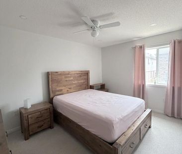 For Lease - 49 Ponymeadow Way, Brampton, Ontario - Photo 2