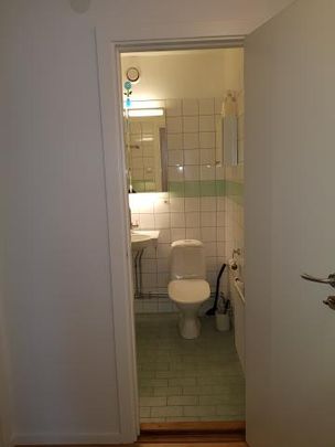 2 rum o kök 56 kvm balkong totalrenoverad tvättmaskin, kök med matplats - Photo 1