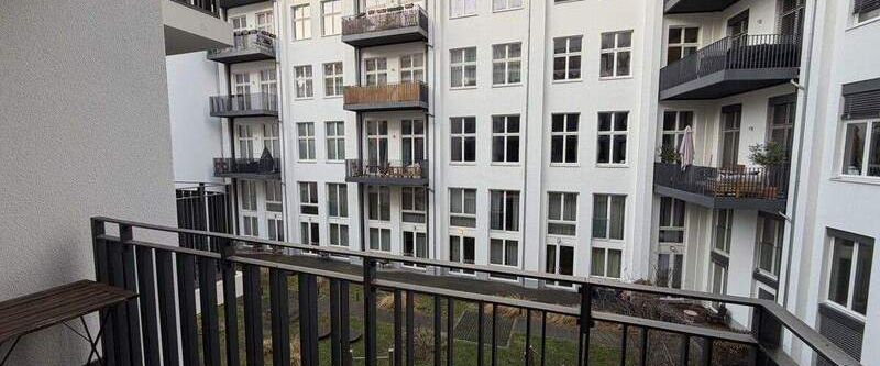 OFFENE BESICHTIGUNG 10.02 um 12 Uhr: Mitte: NEUBAU 2-Zi-Whg, 40 m², bodentiefe Fenster, W-Bad, 2.OG - Photo 1