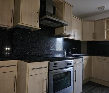 1 bedroom ground floor flat to rent - Photo 6