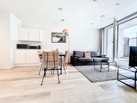 Appartement - à louer - Photo 2
