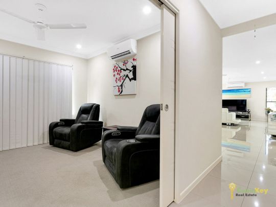 Perfect Location - GAS, WATER AND ELECTRICITY INCLUDED IN RENTAL PRICE!! - Photo 1