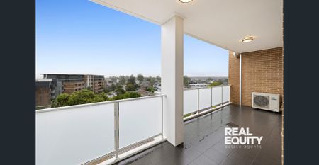 Luxurious Modern Interior Meets Quality Lifestyle - Photo 2