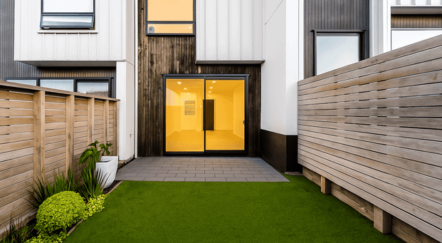 Modern, Stylish & Minutes from the Beach - Photo 1