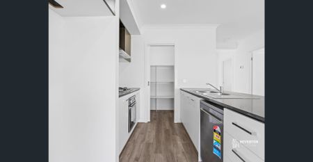 Brand New Modern Family Home in Bonnie Brook! - Photo 2