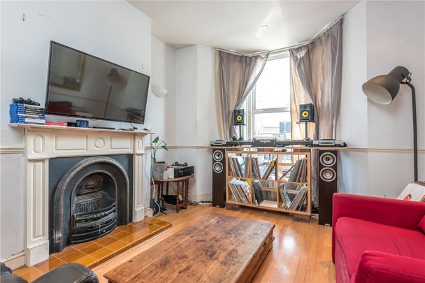 Pellerin Road, N16, London - Photo 1