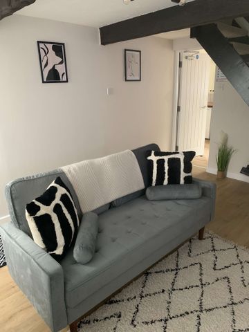 Newly refurbished house share in Hazel Grove, Stockport Room 3 - Photo 4