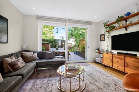 Wansey Street, London, SE17 1FF - Photo 2