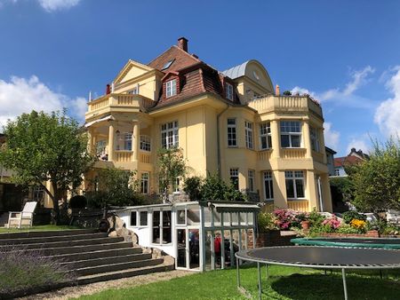 Wohnen am Ziegelinnensee in frisch sanierter 3-4 Zimmerwohnung in einer Villa mit zwei Balkonen - Photo 2