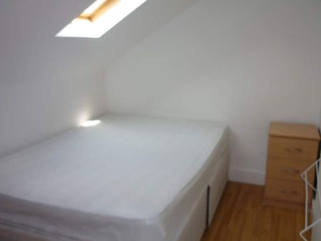 Double Room @ 137 Hanover Street, Swansea. - Photo 4