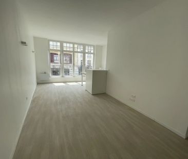 Location Appartement 2 pièces 44 m2 à Saint-Quentin - Photo 2