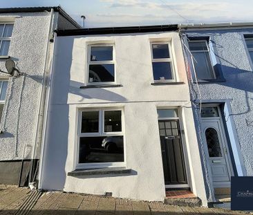 3 bedroom terraced house to rent - Photo 5