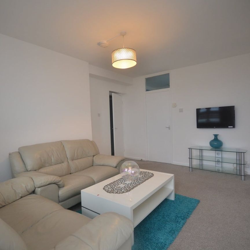 2 Bed Flat, Perry House, SW2 - Photo 1