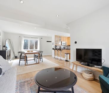 For Lease - 24 Glenburn Avenue Unit# Upper, Toronto, Ontario - Photo 2