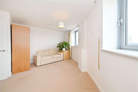 Len Bishop Court, 63 Schoolhouse Lane, London, E1W 3AJ - Photo 2