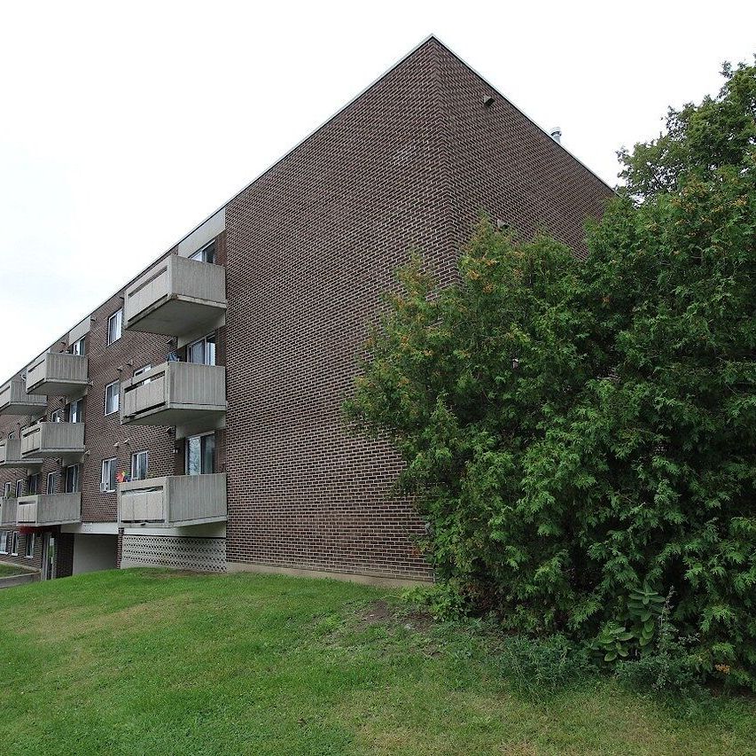 2820 Carling Avenue, Britannia, Ottawa, ON - Photo 1