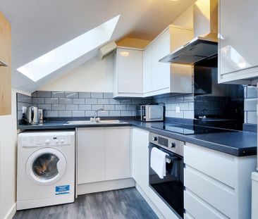 2 bedroom apartment to rent - Photo 5