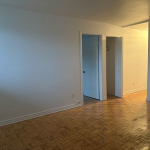 Grand 5 1/2 à Louer à Longueuil - Photo 2