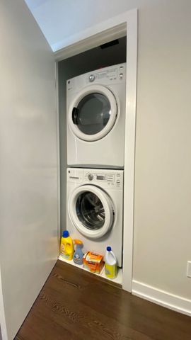 For Lease - 20 Bruyeres Mews Unit# 2107, Toronto, Ontario - Photo 3