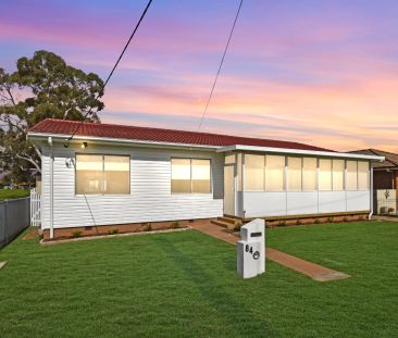 Charming Perry Oval Home - Photo 4