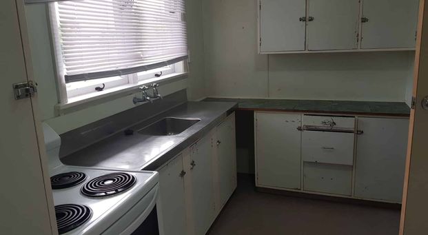 One Bedder - Photo 1