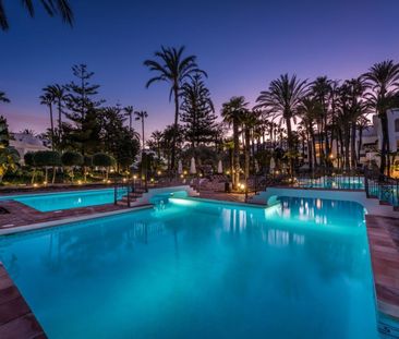 Middle Floor Apartment in Puerto Banús - Photo 4