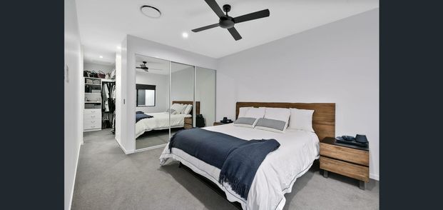 Beautiful 3 Bedroom Home in Sunshine Cove! - Photo 1