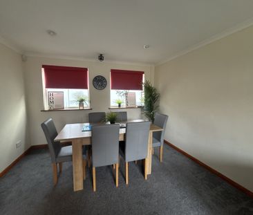 Norfolk Terrace, Aylesbury - Photo 2