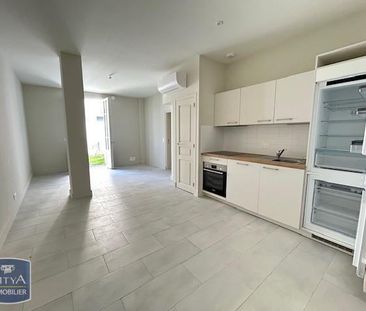 Location Appartement 3 pièces 69m² ST RAPHAEL 83530 - Photo 4