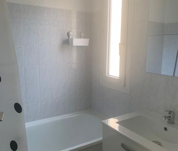 Location Appartement 2 pièces 31m² 34203 SETE CEDEX 34200 - Photo 2