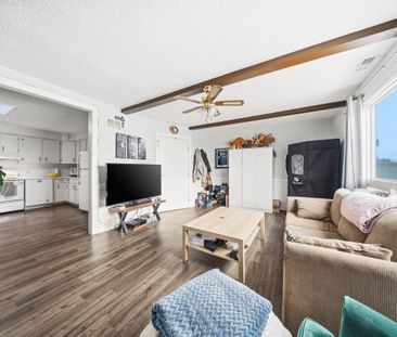 For Lease - 2483 Industrial Street Unit# 7, Burlington, Ontario - Photo 2