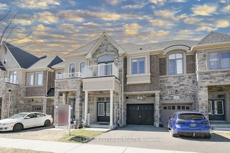 For Lease - 32 Dalbeattie Drive, Brampton, Ontario - Photo 3